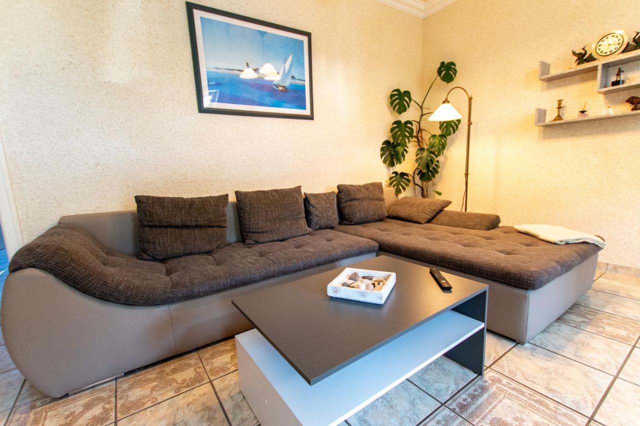 Villa Bertha App. Emmelly Sellin  Rum bild